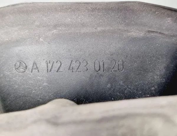 MERCEDES-BENZ SLC-Class R172 (2016-2020) Маточина заднього лівого колеса A1724230120 31101679