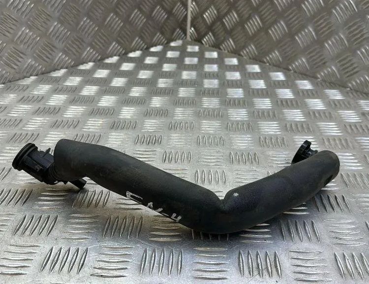 BMW 1 Series F20/F21 (2011-2020) Сапунний шланг 762374507 31829012