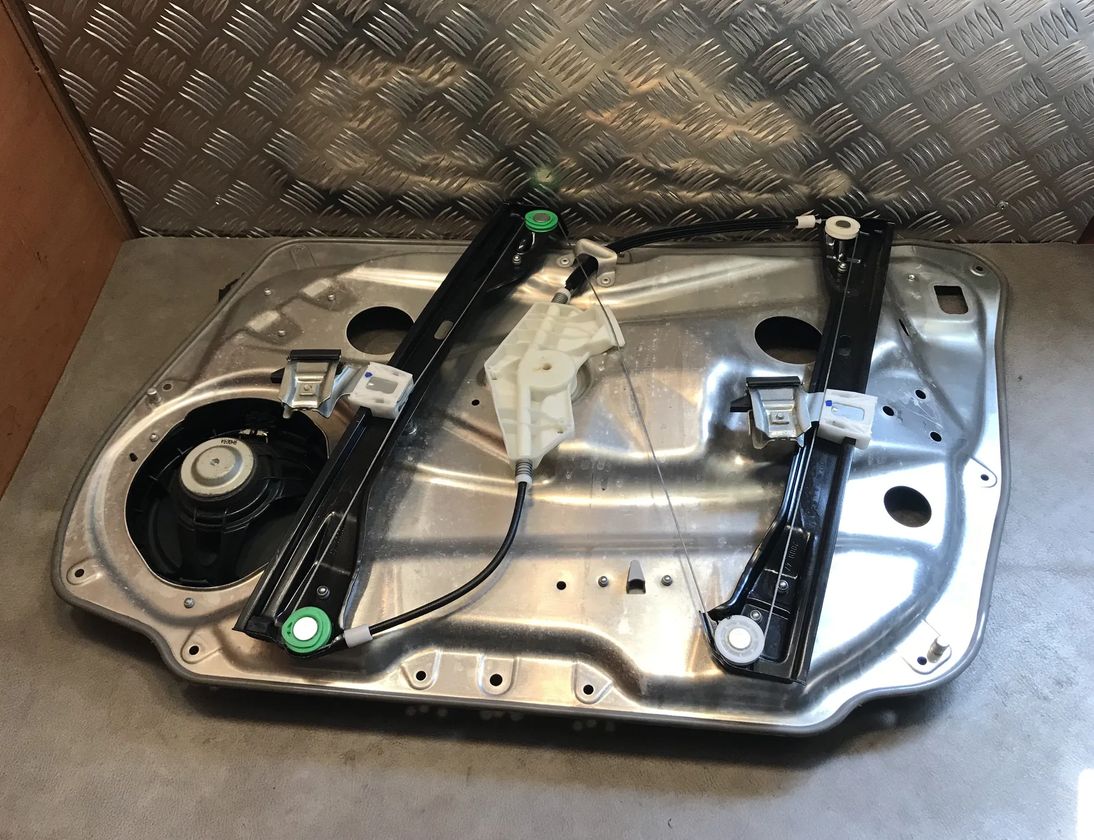 MERCEDES-BENZ C-Class W204/S204/C204 (2004-2015) Регулятор вікна лівої передньої двері 963757102 15420844