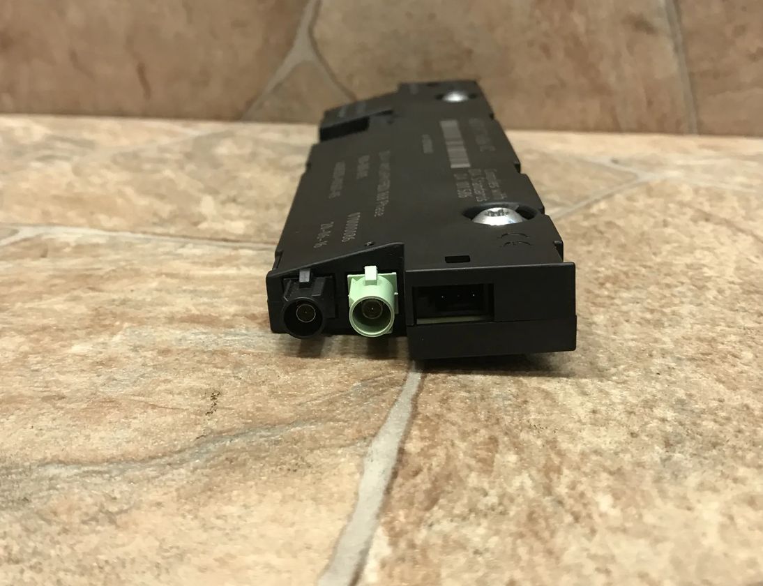 BMW 5 Series F10/F11 (2009-2017) Антенный модуль 9276036 23110599