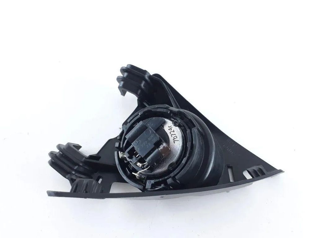 MERCEDES-BENZ C-Class W205/S205/C205 (2014-2023) Передн. пр. колонка в двери A2228202200 31917354