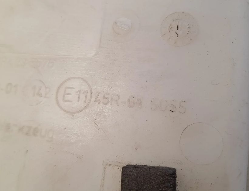 BMW 1 Series E81/E82/E87/E88 (2004-2013) Бачок омывателя 45R010142 30485456