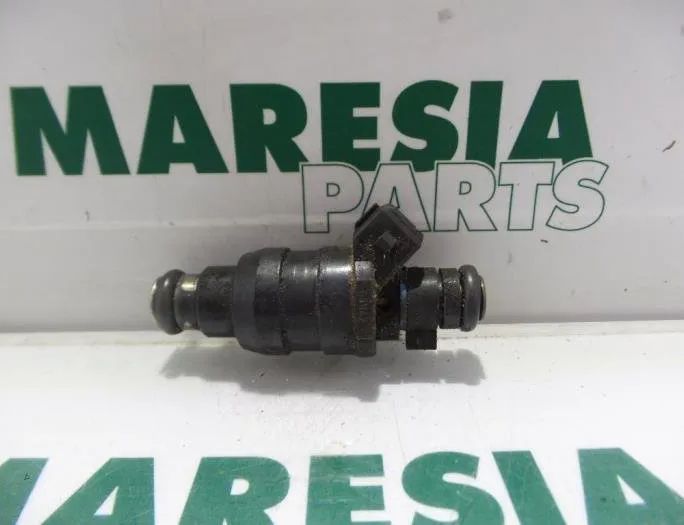 PEUGEOT 306 1 generation (1993-2002) Форсунка палива 03172MA,198493 26967920