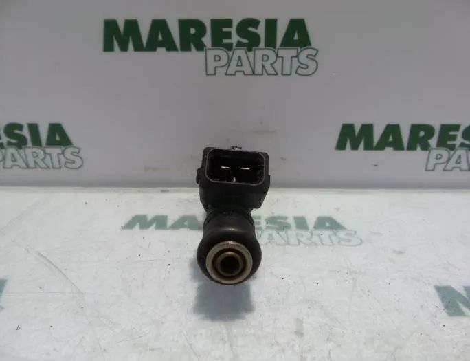 PEUGEOT 406 1 generation (1995-2004) Форсунка палива 1984E3,01F005A 26984507