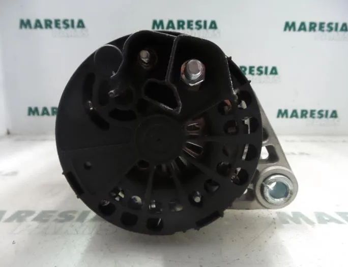 FIAT Punto 2 generation (1999-2003) Генератор L68170,46763533 27805357
