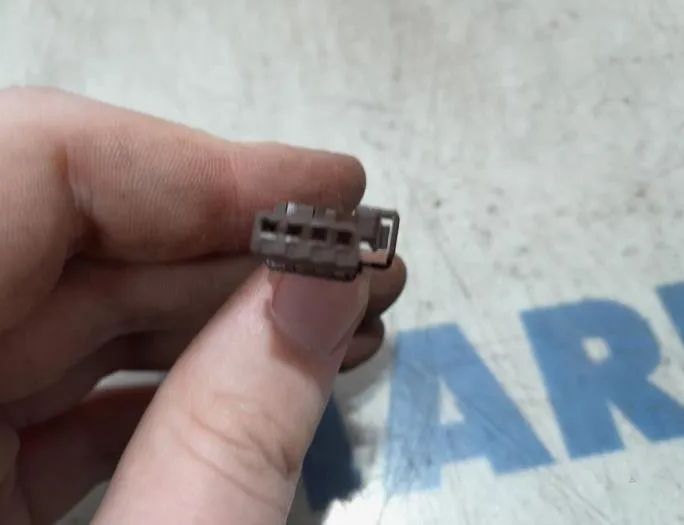 PEUGEOT 208 Peugeot 208 (2012-2015) Блок управления двигателем 9805895780,V29035181A,9807531680,1611427780,1663364780,1608084980,22661F,6160C1,BSIN0200,V29002514,133252057,20710733,9653123380 27826169