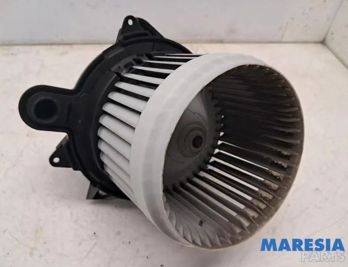 RENAULT Captur 1 generation (2013-2019) Другие блоки управления 272101005R,5P3730000 28084887