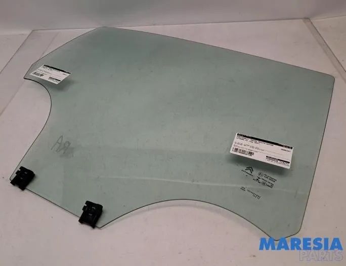 CITROËN C3 3 generation (2016-2024) Стекло задней праой двери 98130227,9813022780 28870014