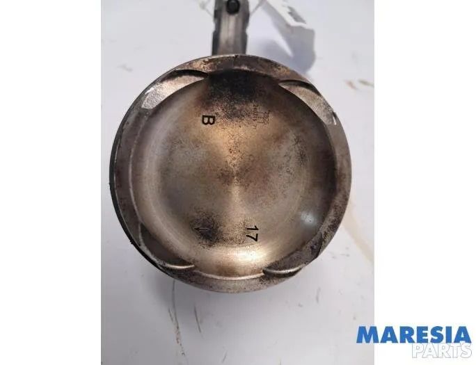 ALFA ROMEO Giulietta 940 (2010-2020) Другие кузовные детали 55244025,55224151,55269058,6000100391 31946026