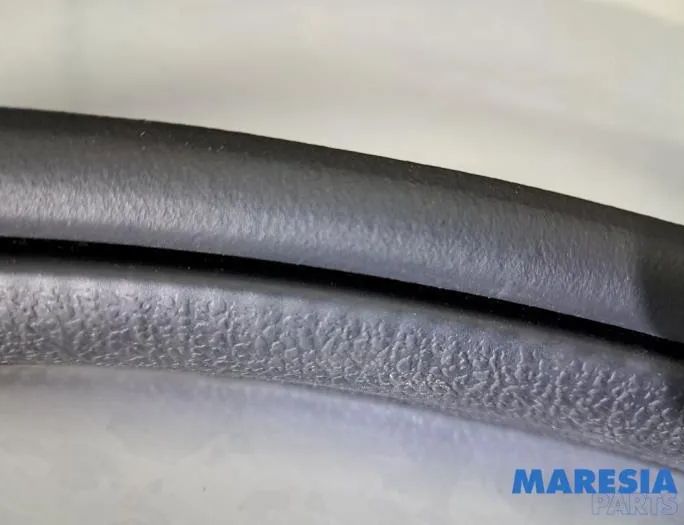 ALFA ROMEO Giulietta 940 (2010-2020) Ущільнювальна гума задніх лівих дверей 50521532,0050521532 33089627