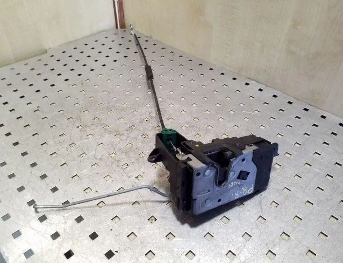 OPEL Astra H (2004-2014) Замок правої передньої двері 13210749 26067589