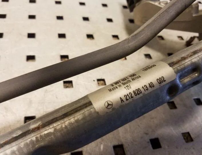 MERCEDES-BENZ E-Class W212/S212/C207/A207 (2009-2016) Трапеции стеклоочистителей A2128201340,1397220564 26129771