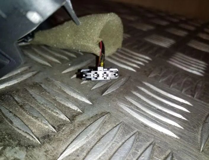 SKODA Yeti 1 generation (2009-2018) Левая задняя внутренняя ручка открытия 1Z0837247,1Z0035411P 26190800