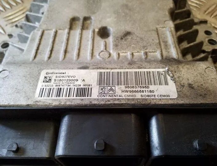 CITROËN C4 Picasso 2 generation (2013-2018) Блок керування двигуном ECU 9808376980,SID807EVO,S180123009 26202613