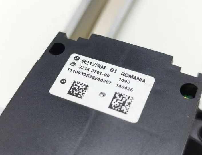 BMW 5 Series F10/F11 (2009-2017) Кнопка ручного гальма 9217594,3214370100,1110930539240367 22691075