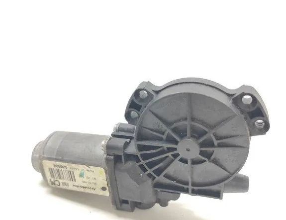 HYUNDAI Santa Fe CM (2006-2013) Мотор керування вікном задніх правих дверей 400908 31637888