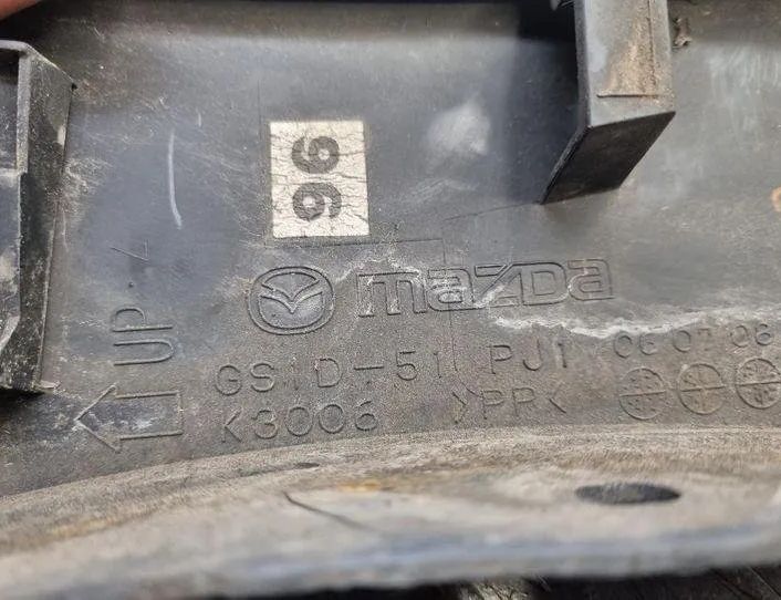 MAZDA 6 GG (2002-2007) Молдинг заднего правого крыла GS1D51,K3006 24166080