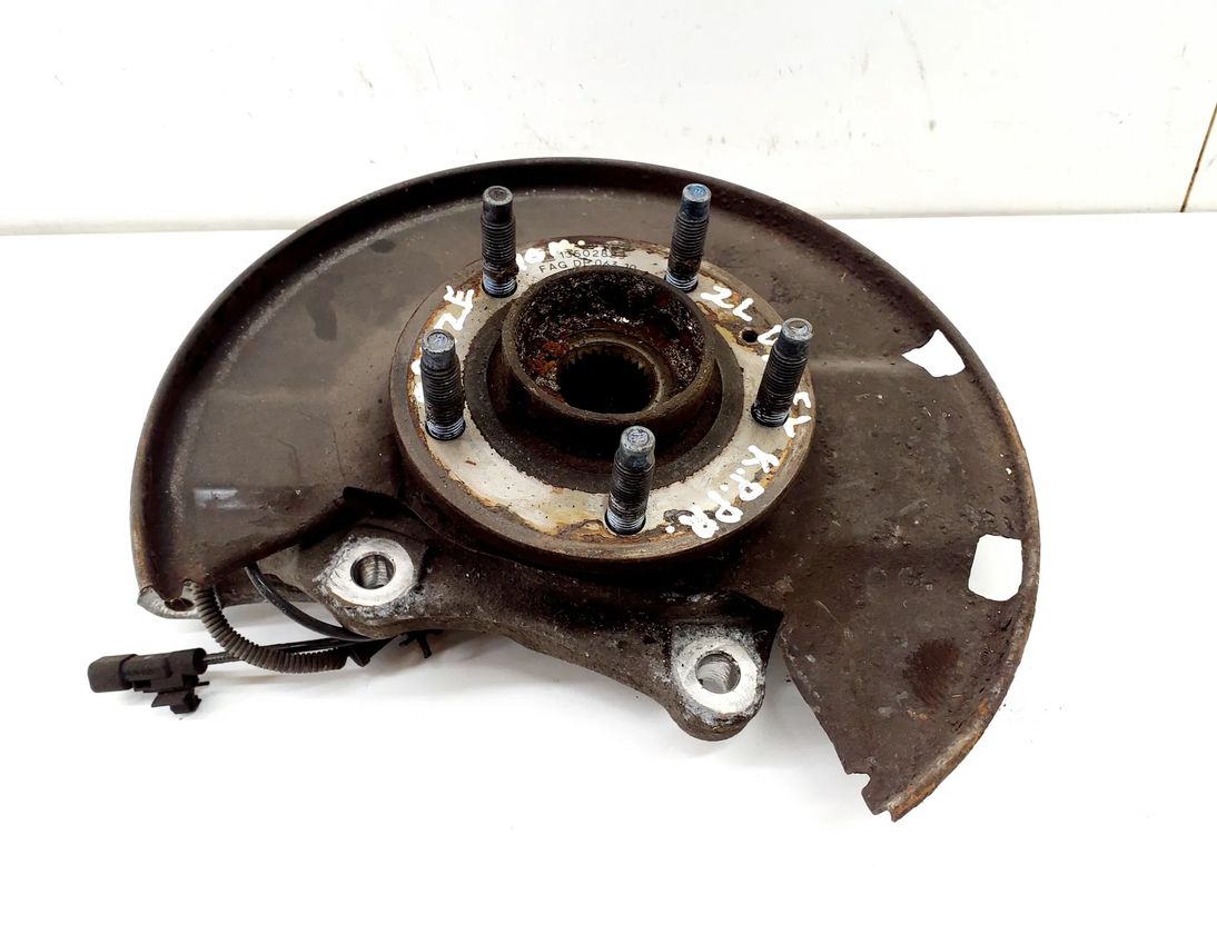 CHEVROLET Cruze 1 generation (2009-2015) Ступица передняя левая 13324458,13502829 18311151