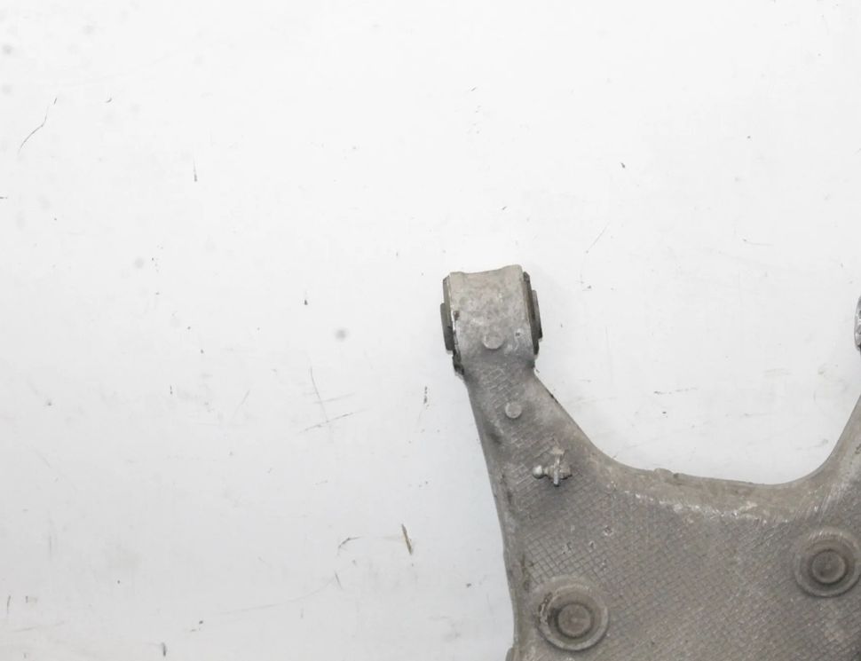 BMW 6 Series F06/F12/F13 (2010-2018) Рычаг задний левый 6865899 23393685