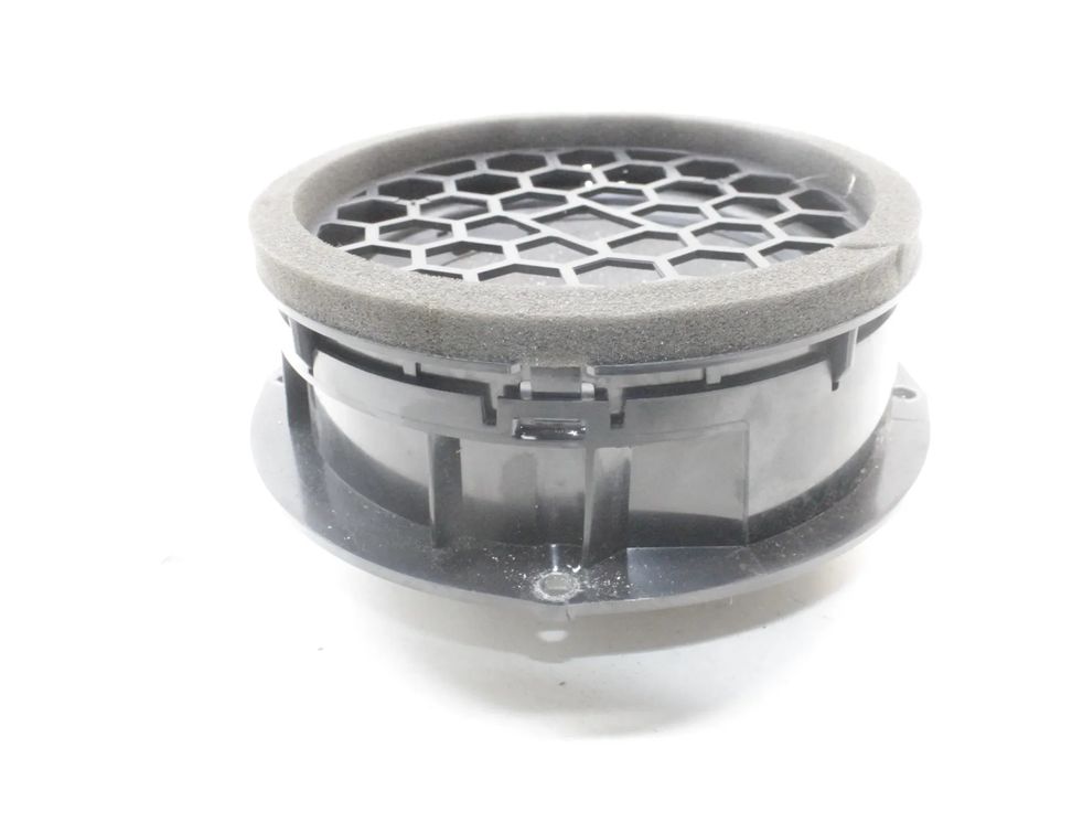 SKODA Octavia COMBI (2019-2024) Задняя правая колонка в двери 5E3035411A 26030059