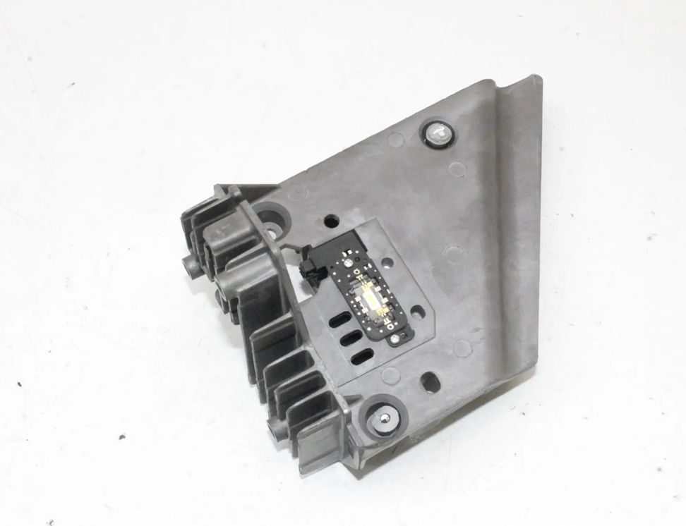 INFINITI Q50 1 generation (2013-2024) Блок управления передней левой фарой 31156924