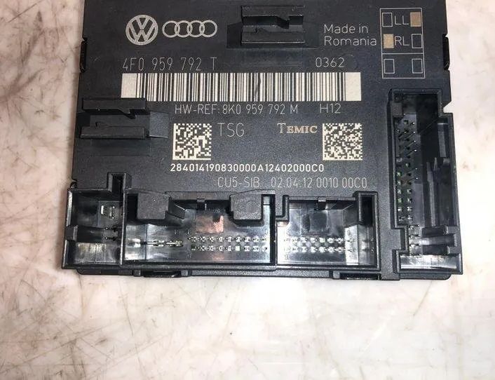 AUDI Q7 4L (2005-2015) Блок керування передніми лівими дверима 8K0959792 18126038