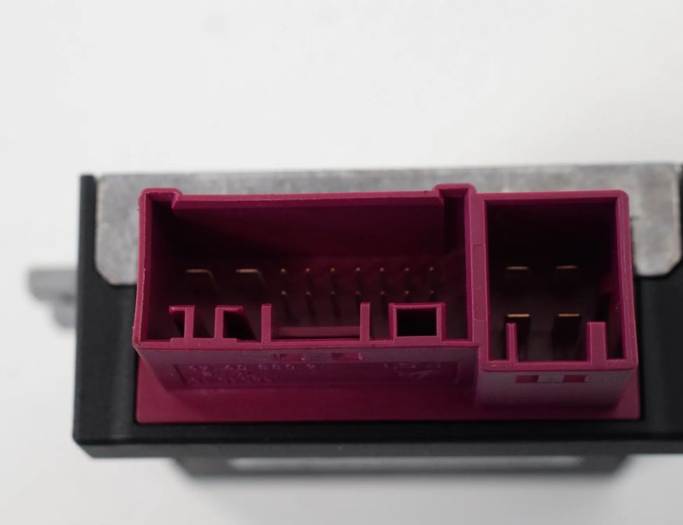 BMW 1 Series E81/E82/E87/E88 (2004-2013) Управление топливным насосом 7276046 10055182