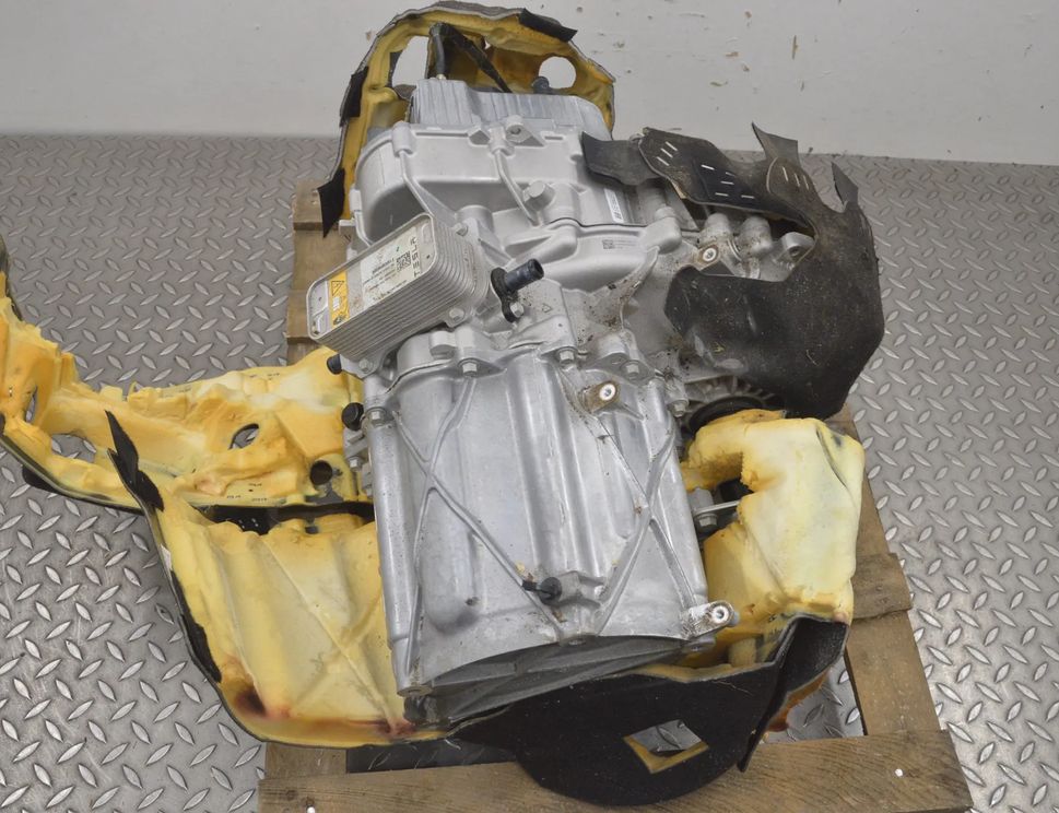 TESLA Model S 1 generation (2012-2024) Двигун 1035000-00-F,1035050-00-D,1035300-00-E,1035267-55-D,L2S,1036110-00-D,1036287-00-D 20664784