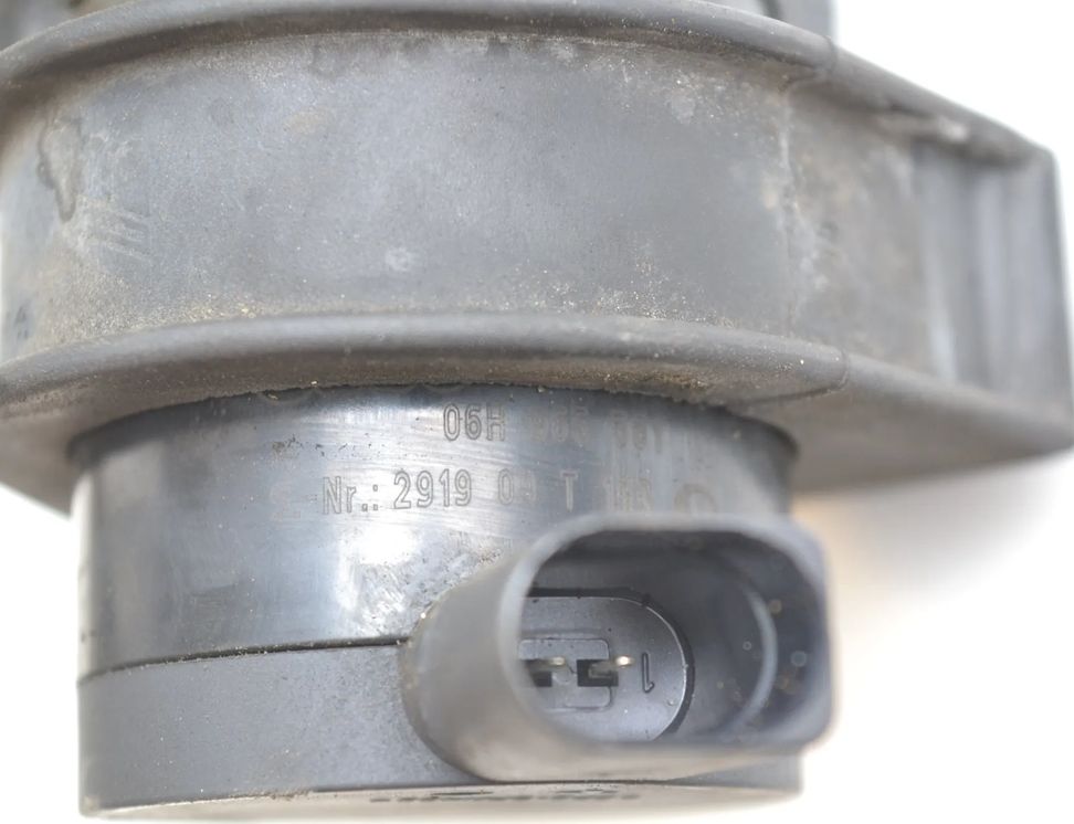 AUDI A4 B8/8K (2011-2016) Моторчик циркуляции охлаждения 06H965561 2460034