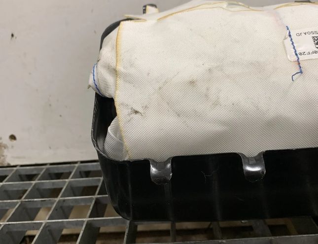 DODGE Ram 4 generation (2008-2023) Подушка безопасности панель салона P05057495AC,05057495AC,05057495 14952037