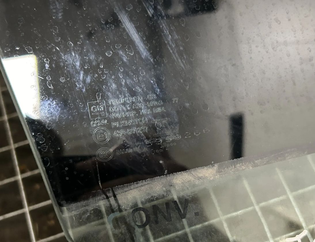 CHEVROLET Camaro 6 generation (2015-2024) Скло правої передньої двері 43R-001237,84053542,43R001237 27574738