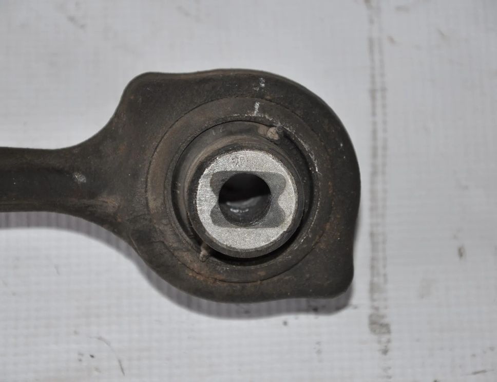 MERCEDES-BENZ E-Class W212/S212/C207/A207 (2009-2016) Передняя левая изогнутая вилка RIGHT 23486251