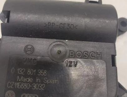 AUDI A6 C6/4F (2004-2011) Клапаны управления внутренним подогревом 4F0820511,0132801358 23930799