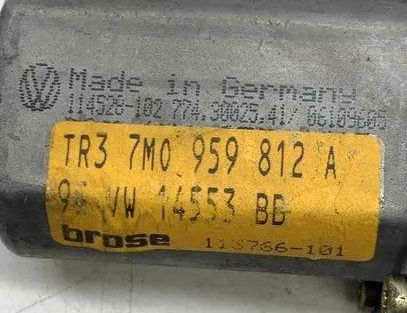 VOLKSWAGEN Sharan 1 generation (1995-2010) Маторчик стеклоподъемника задней правой двери 7M0959812A,95VW14533BB 23941718