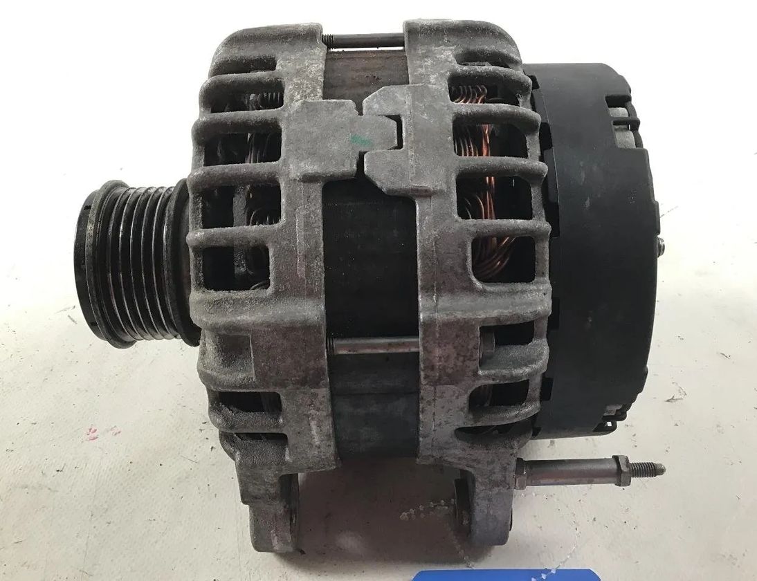 VOLKSWAGEN Passat B7 (2010-2015) Генератор 03L903024F 21342048