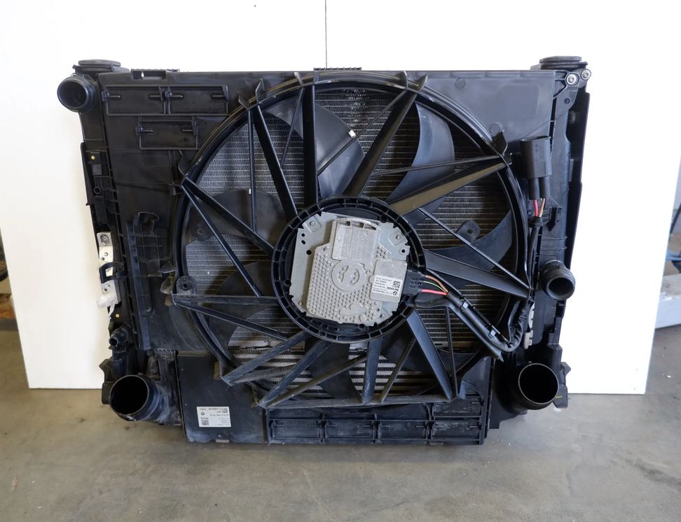 BMW X3 F25 (2010-2017) Деталі системи охолодження 7601176,7562594,9216143,8623369 26066118