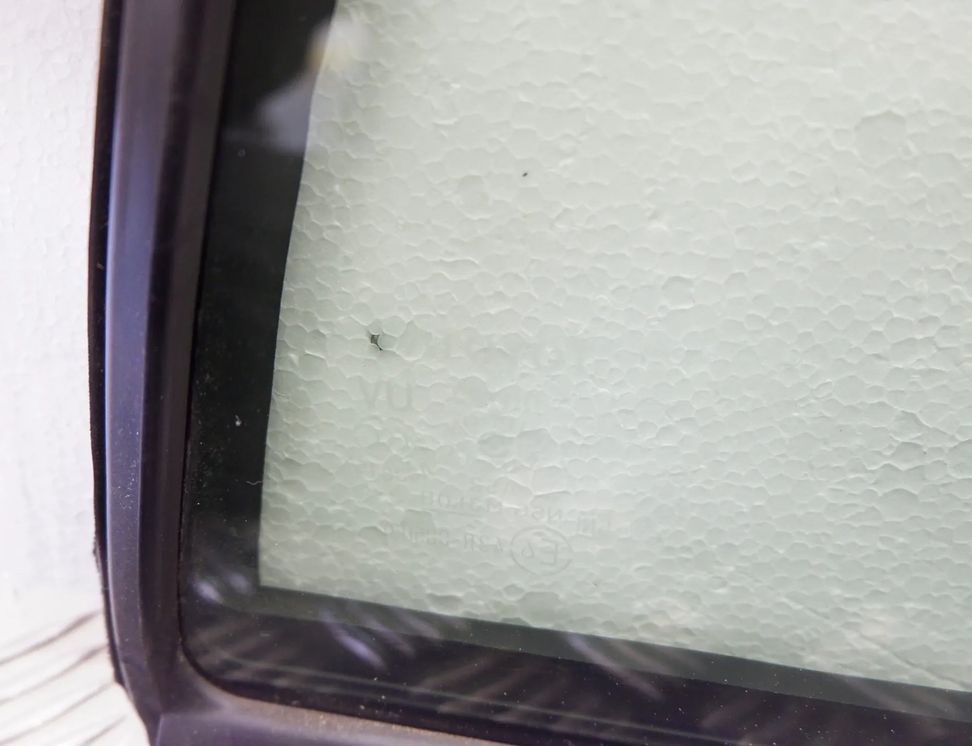 TOYOTA Prius 4 generation (XW50) (2015-2023) Окно правой задней двери 68123-47030,68188-47030 29083837