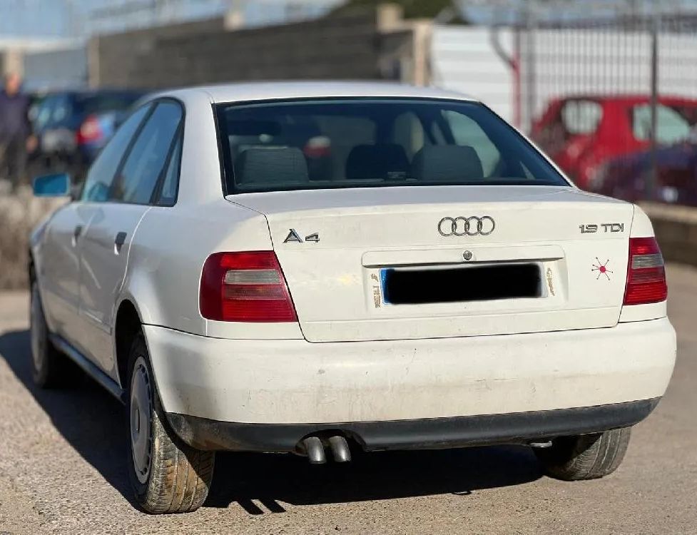 HONDA Помпа кондиціонера 8D0260805 30066265