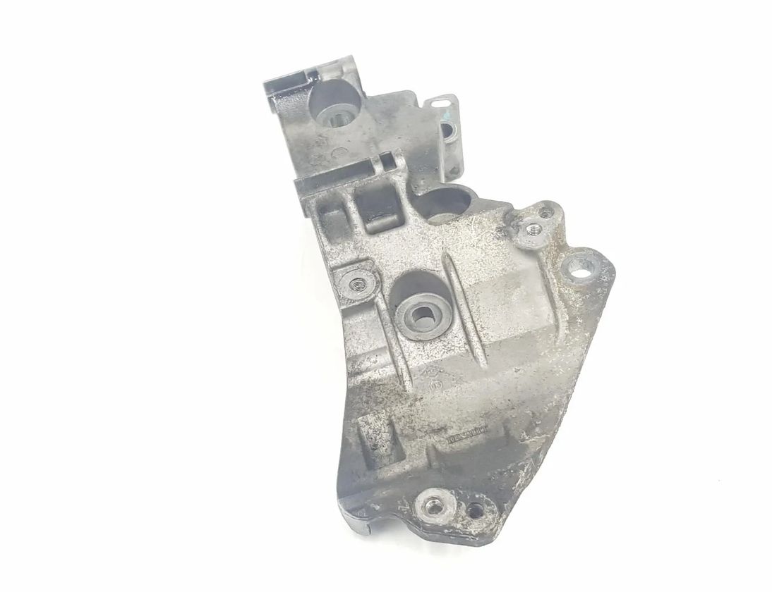 RENAULT Megane 3 generation (2008-2020) Кронштейн генератора 8200669494,8200669494,1151CB 30074266
