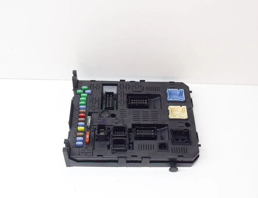 CITROËN C6 1 generation (2004-2012) Блок запобіжників 281201919C,28120836,28119247,28119759,9664058880 14213363