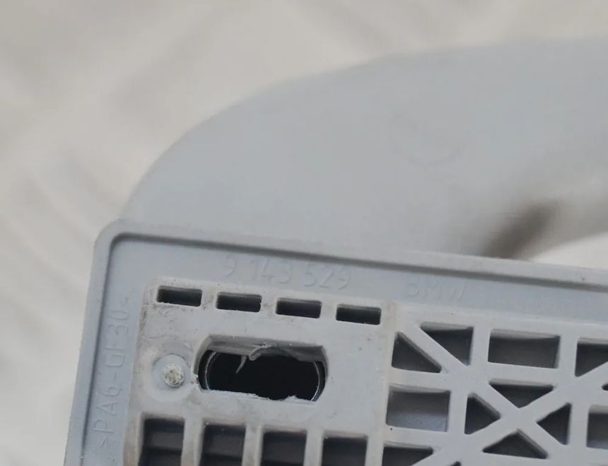 BMW 3 Series E90/E91/E92/E93 (2004-2013) Ручка крыши задняя левая 9143529 2351446