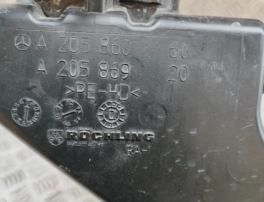 MERCEDES-BENZ C-Class W205/S205/C205 (2014-2023) Бачок мийки скла A2058600360,A2058690320,A2058600064,A2058690300 24297991