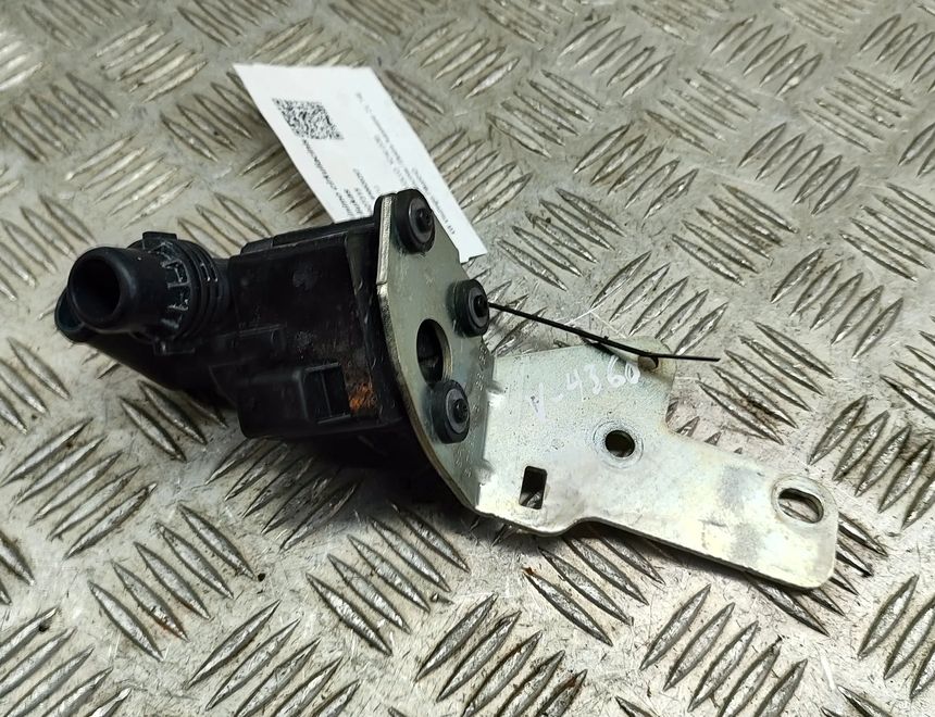 VOLVO XC40 1 generation (2017-2024) Циркуляційний водяний двигун 32324819 25027315