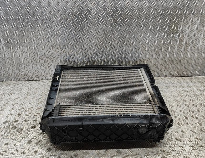 BMW X5 E70 (2006-2013) Система охлаждения 7533472,7809321,7586775,7795909,8574000,8572188,8572189,8618241 25945348