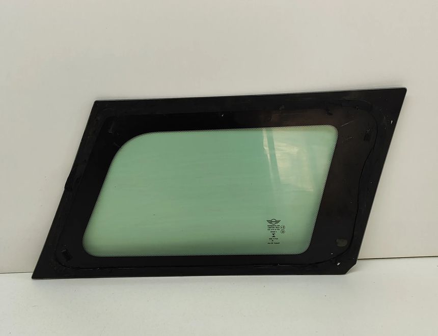 MINI Countryman 2 generation (F60) (2016-2024) Фортачка задняя правая 7390237,43R-007951 26290150