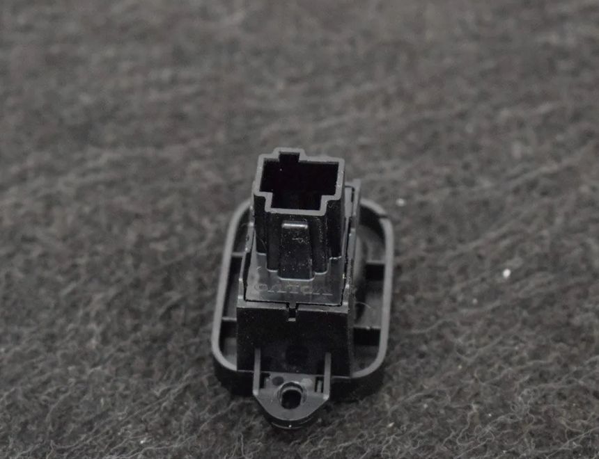 VOLVO S40 2 generation (2004-2012) Кнопка стеклоподъемника задней правой двери 30658449 2670635