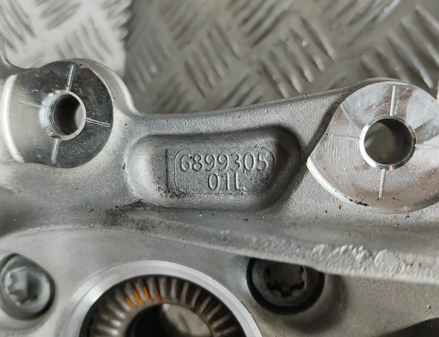 BMW 3 Series G20/G21/G28 (2018-2024) Ступица задняя левая 8838134,6871341,6899305 28246526