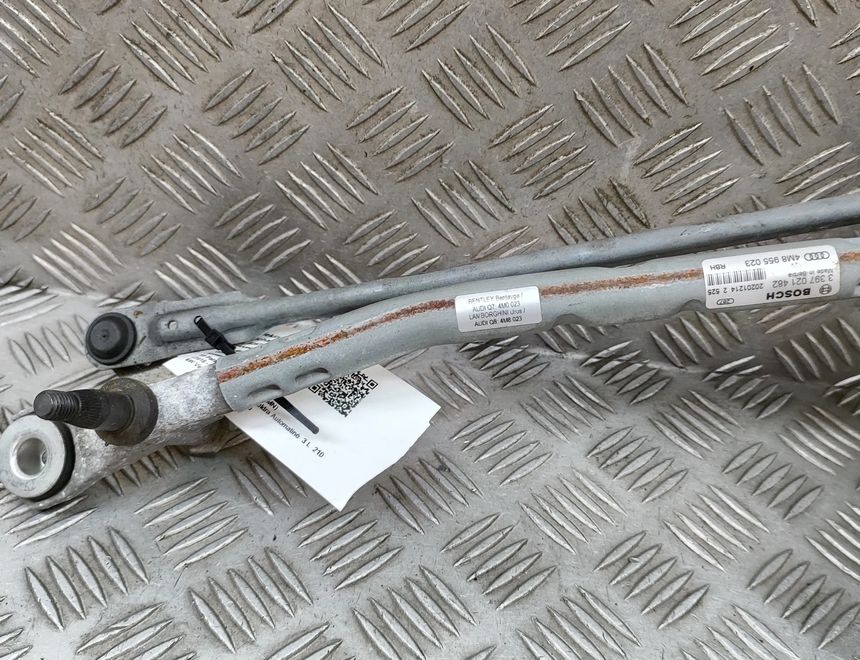 AUDI Q8 4M (2018-2024) Трапеции стеклоочистителей 4M8955023,3397021482,4M8955119,1137329047,1397227002 28798276