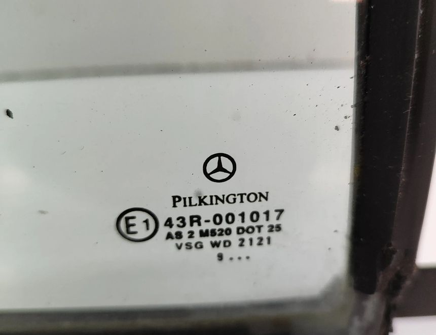 MERCEDES-BENZ S-Class W220 (1998-2005) Окно правой задней двери A2207300820 29012547