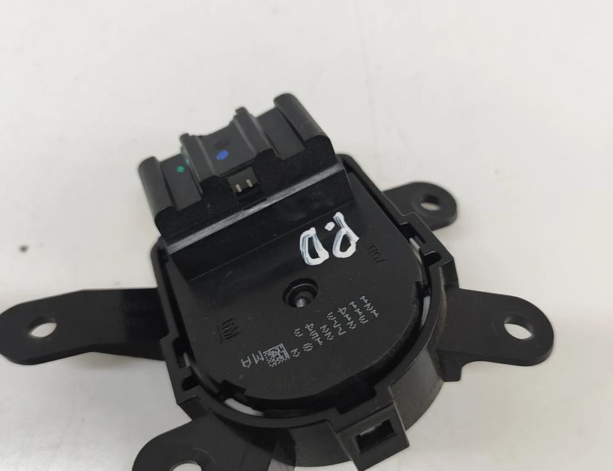 CHEVROLET Orlando 1 generation (2010-2015) Перемикач регулювання дзеркал 13272182 30058637